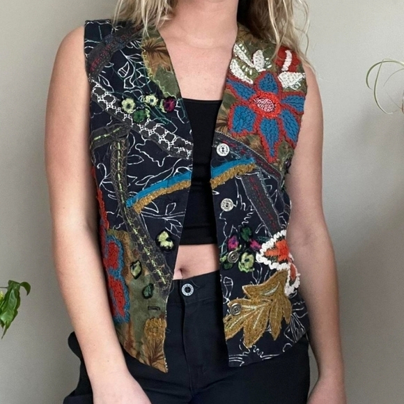 Chico's Vintage Embroidered Floral Vest Womens Large Black 90s Boho - Picture 1 of 7